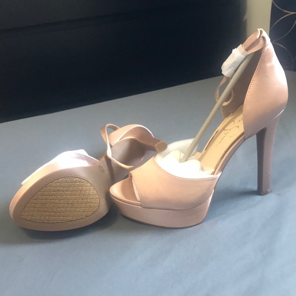 Cute platform - Picture 2 of 3